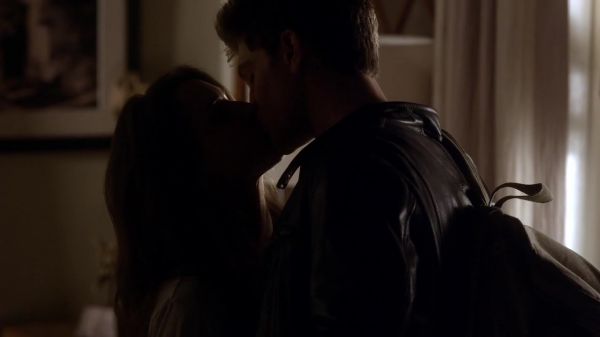 Pretty_Little_Liars_S03E12_BluRay_Rip_720p_Dual_Audio_WWW_TORRENTDOSFILMES_COM_1442.jpg