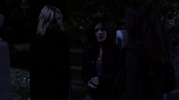 Pretty_Little_Liars_S03E12_BluRay_Rip_720p_Dual_Audio_WWW_TORRENTDOSFILMES_COM_1727.jpg