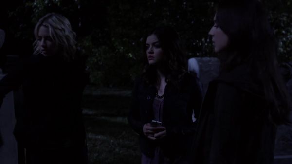 Pretty_Little_Liars_S03E12_BluRay_Rip_720p_Dual_Audio_WWW_TORRENTDOSFILMES_COM_1733.jpg