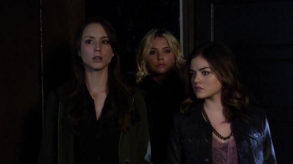 Pretty_Little_Liars_S03E12_BluRay_Rip_720p_Dual_Audio_WWW_TORRENTDOSFILMES_COM_2137.jpg
