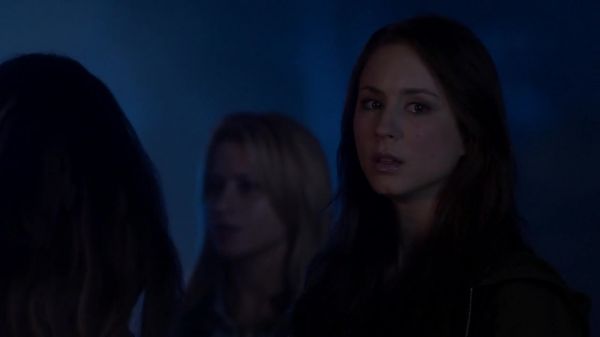 Pretty_Little_Liars_S03E12_BluRay_Rip_720p_Dual_Audio_WWW_TORRENTDOSFILMES_COM_2408.jpg