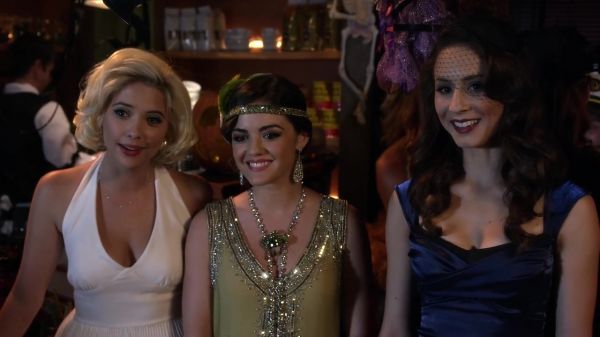 Pretty_Little_Liars_S03E13_BluRay_Rip_720p_Dual_Audio_WWW_TORRENTDOSFILMES_COM_0712.jpg