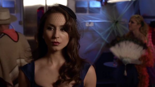 Pretty_Little_Liars_S03E13_BluRay_Rip_720p_Dual_Audio_WWW_TORRENTDOSFILMES_COM_0991.jpg