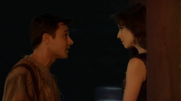 Pretty_Little_Liars_S03E13_BluRay_Rip_720p_Dual_Audio_WWW_TORRENTDOSFILMES_COM_1536.jpg
