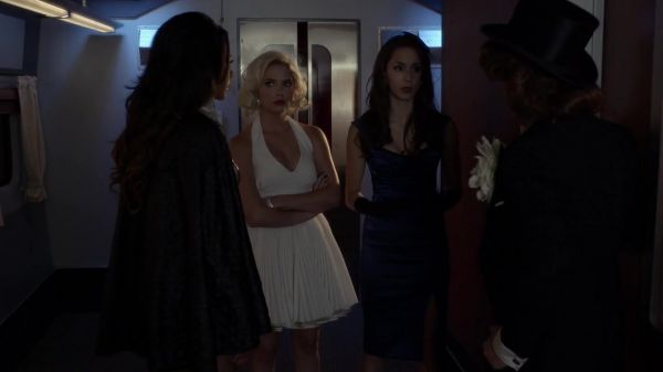 Pretty_Little_Liars_S03E13_BluRay_Rip_720p_Dual_Audio_WWW_TORRENTDOSFILMES_COM_2094.jpg