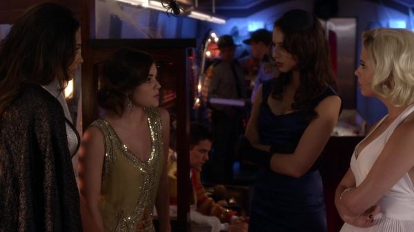Pretty_Little_Liars_S03E13_BluRay_Rip_720p_Dual_Audio_WWW_TORRENTDOSFILMES_COM_2445.jpg