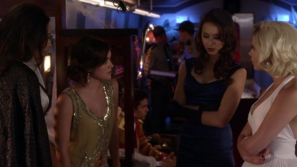 Pretty_Little_Liars_S03E13_BluRay_Rip_720p_Dual_Audio_WWW_TORRENTDOSFILMES_COM_2448.jpg
