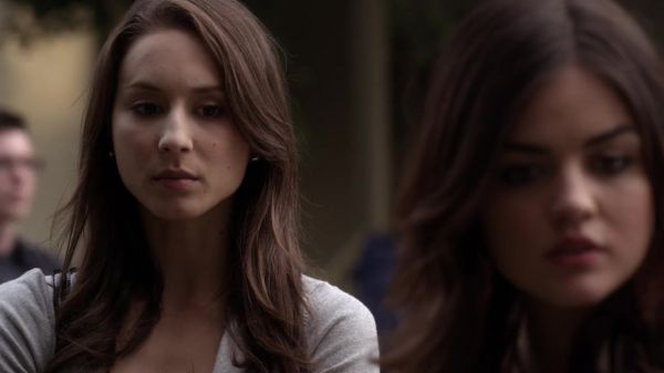 Pretty_Little_Liars_S03E14_BluRay_Rip_720p_Dual_Audio_WWW_TORRENTDOSFILMES_COM_0525.jpg