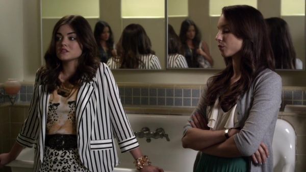 Pretty_Little_Liars_S03E14_BluRay_Rip_720p_Dual_Audio_WWW_TORRENTDOSFILMES_COM_0841.jpg
