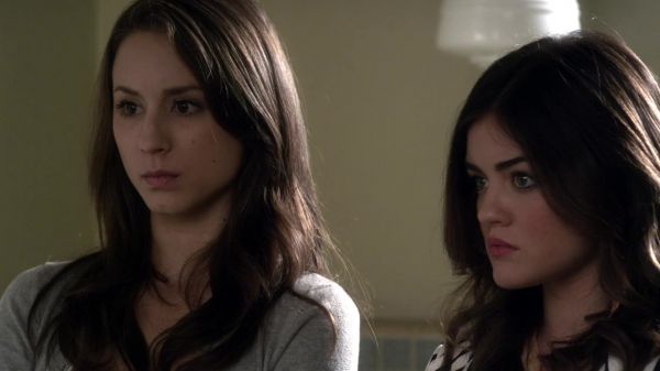 Pretty_Little_Liars_S03E14_BluRay_Rip_720p_Dual_Audio_WWW_TORRENTDOSFILMES_COM_0890.jpg