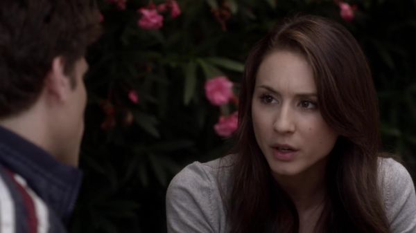 Pretty_Little_Liars_S03E14_BluRay_Rip_720p_Dual_Audio_WWW_TORRENTDOSFILMES_COM_1037.jpg