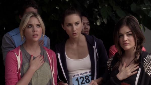Pretty_Little_Liars_S03E14_BluRay_Rip_720p_Dual_Audio_WWW_TORRENTDOSFILMES_COM_1933.jpg