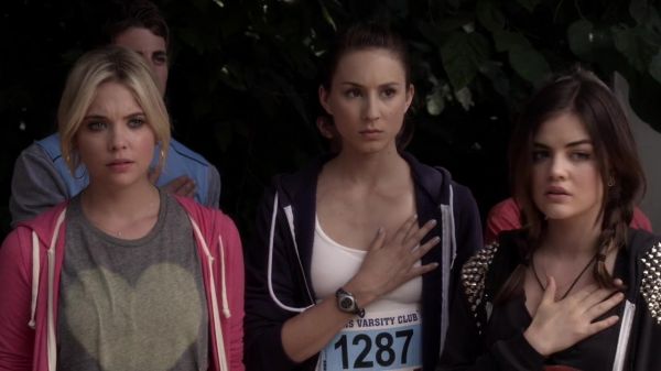 Pretty_Little_Liars_S03E14_BluRay_Rip_720p_Dual_Audio_WWW_TORRENTDOSFILMES_COM_1952.jpg