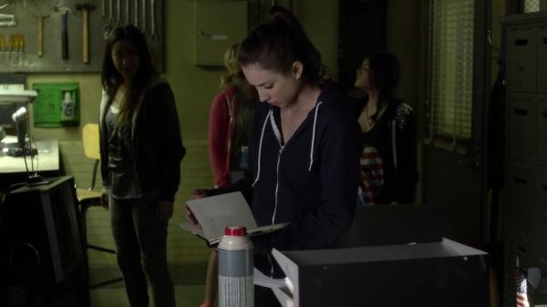 Pretty_Little_Liars_S03E14_BluRay_Rip_720p_Dual_Audio_WWW_TORRENTDOSFILMES_COM_2064.jpg