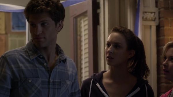 Pretty_Little_Liars_S03E14_BluRay_Rip_720p_Dual_Audio_WWW_TORRENTDOSFILMES_COM_2267.jpg