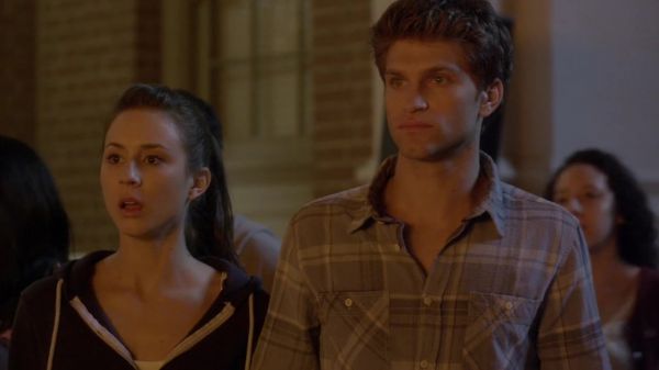 Pretty_Little_Liars_S03E14_BluRay_Rip_720p_Dual_Audio_WWW_TORRENTDOSFILMES_COM_2284.jpg