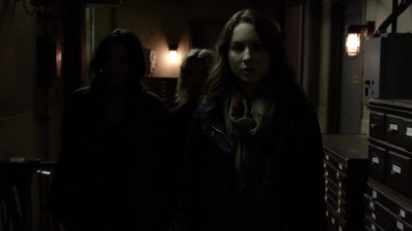 Pretty_Little_Liars_S03E15_BluRay_Rip_720p_Dual_Audio_WWW_TORRENTDOSFILMES_COM_0160.jpg