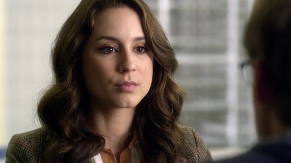 Pretty_Little_Liars_S03E15_BluRay_Rip_720p_Dual_Audio_WWW_TORRENTDOSFILMES_COM_0728.jpg