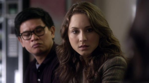 Pretty_Little_Liars_S03E15_BluRay_Rip_720p_Dual_Audio_WWW_TORRENTDOSFILMES_COM_0786.jpg