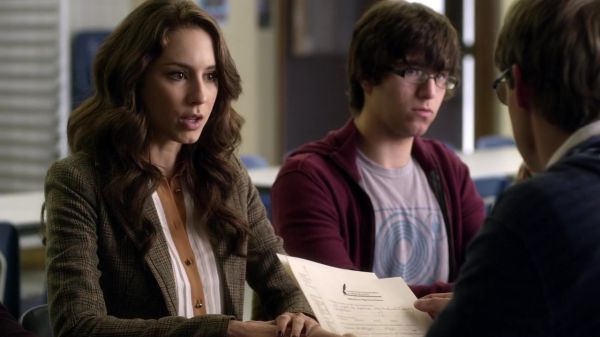 Pretty_Little_Liars_S03E15_BluRay_Rip_720p_Dual_Audio_WWW_TORRENTDOSFILMES_COM_0807.jpg