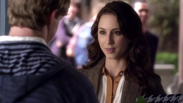 Pretty_Little_Liars_S03E15_BluRay_Rip_720p_Dual_Audio_WWW_TORRENTDOSFILMES_COM_0894.jpg
