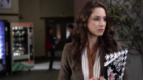 Pretty_Little_Liars_S03E15_BluRay_Rip_720p_Dual_Audio_WWW_TORRENTDOSFILMES_COM_0917.jpg