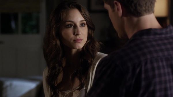 Pretty_Little_Liars_S03E15_BluRay_Rip_720p_Dual_Audio_WWW_TORRENTDOSFILMES_COM_1293.jpg