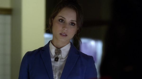 Pretty_Little_Liars_S03E15_BluRay_Rip_720p_Dual_Audio_WWW_TORRENTDOSFILMES_COM_1644.jpg