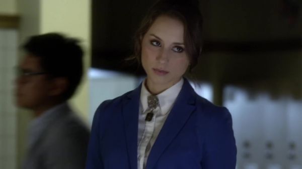 Pretty_Little_Liars_S03E15_BluRay_Rip_720p_Dual_Audio_WWW_TORRENTDOSFILMES_COM_1647.jpg