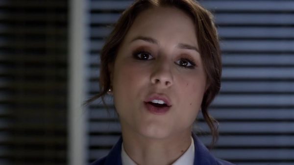Pretty_Little_Liars_S03E15_BluRay_Rip_720p_Dual_Audio_WWW_TORRENTDOSFILMES_COM_2039.jpg
