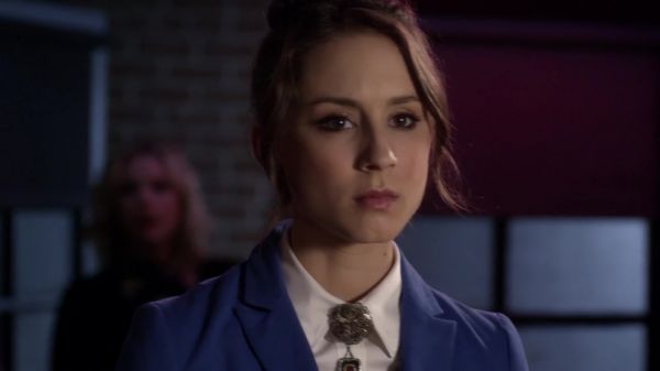 Pretty_Little_Liars_S03E15_BluRay_Rip_720p_Dual_Audio_WWW_TORRENTDOSFILMES_COM_2195.jpg