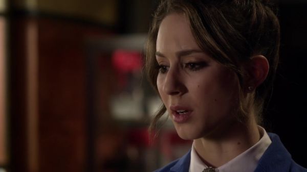Pretty_Little_Liars_S03E15_BluRay_Rip_720p_Dual_Audio_WWW_TORRENTDOSFILMES_COM_2216.jpg