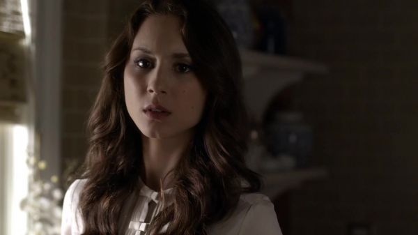 Pretty_Little_Liars_S03E16_BluRay_Rip_720p_Dual_Audio_WWW_TORRENTDOSFILMES_COM_1654.jpg
