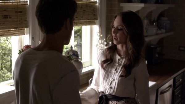 Pretty_Little_Liars_S03E16_BluRay_Rip_720p_Dual_Audio_WWW_TORRENTDOSFILMES_COM_1720.jpg
