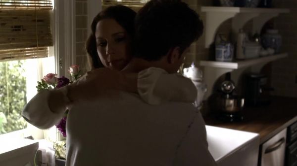 Pretty_Little_Liars_S03E16_BluRay_Rip_720p_Dual_Audio_WWW_TORRENTDOSFILMES_COM_1737.jpg