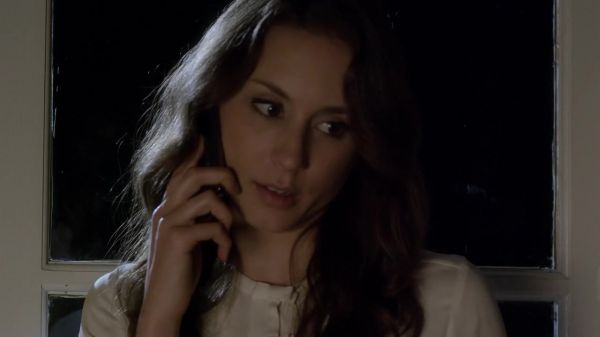 Pretty_Little_Liars_S03E16_BluRay_Rip_720p_Dual_Audio_WWW_TORRENTDOSFILMES_COM_1853.jpg