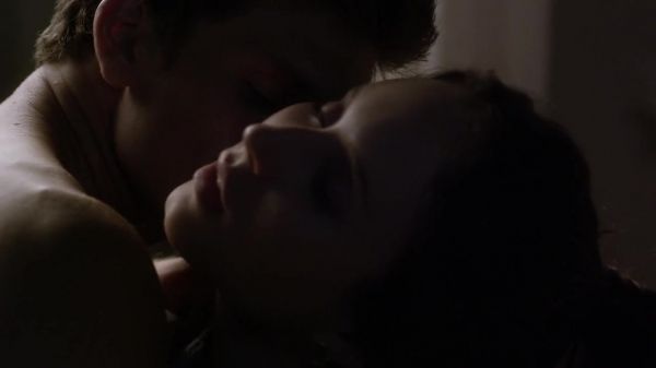 Pretty_Little_Liars_S03E17_BluRay_Rip_720p_Dual_Audio_WWW_TORRENTDOSFILMES_COM_0068.jpg