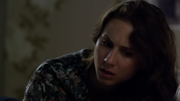 Pretty_Little_Liars_S03E17_BluRay_Rip_720p_Dual_Audio_WWW_TORRENTDOSFILMES_COM_0104.jpg