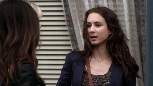 Pretty_Little_Liars_S03E17_BluRay_Rip_720p_Dual_Audio_WWW_TORRENTDOSFILMES_COM_0610.jpg
