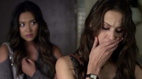 Pretty_Little_Liars_S03E17_BluRay_Rip_720p_Dual_Audio_WWW_TORRENTDOSFILMES_COM_0947.jpg