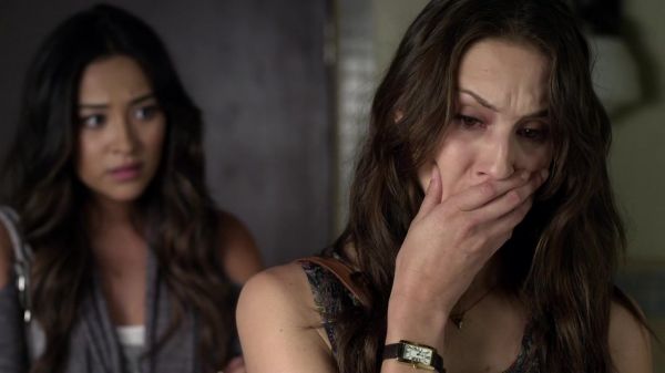 Pretty_Little_Liars_S03E17_BluRay_Rip_720p_Dual_Audio_WWW_TORRENTDOSFILMES_COM_0949.jpg