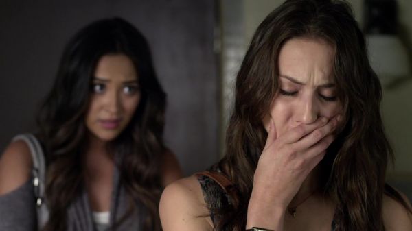 Pretty_Little_Liars_S03E17_BluRay_Rip_720p_Dual_Audio_WWW_TORRENTDOSFILMES_COM_0953.jpg