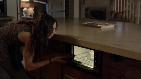 Pretty_Little_Liars_S03E17_BluRay_Rip_720p_Dual_Audio_WWW_TORRENTDOSFILMES_COM_1463.jpg