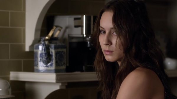 Pretty_Little_Liars_S03E17_BluRay_Rip_720p_Dual_Audio_WWW_TORRENTDOSFILMES_COM_1581.jpg