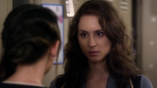 Pretty_Little_Liars_S03E18_BluRay_Rip_720p_Dual_Audio_WWW_TORRENTDOSFILMES_COM_0322.jpg
