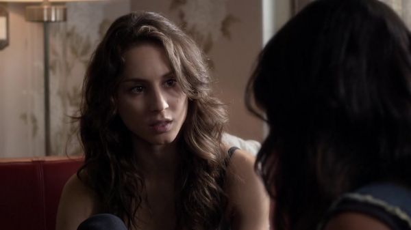 Pretty_Little_Liars_S03E18_BluRay_Rip_720p_Dual_Audio_WWW_TORRENTDOSFILMES_COM_0735.jpg