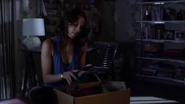 Pretty_Little_Liars_S03E18_BluRay_Rip_720p_Dual_Audio_WWW_TORRENTDOSFILMES_COM_1080.jpg