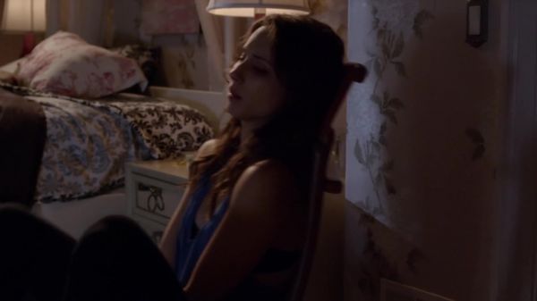 Pretty_Little_Liars_S03E18_BluRay_Rip_720p_Dual_Audio_WWW_TORRENTDOSFILMES_COM_1135.jpg