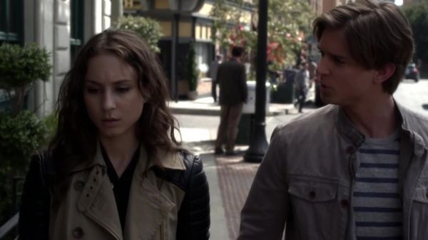 Pretty_Little_Liars_S03E18_BluRay_Rip_720p_Dual_Audio_WWW_TORRENTDOSFILMES_COM_1236.jpg