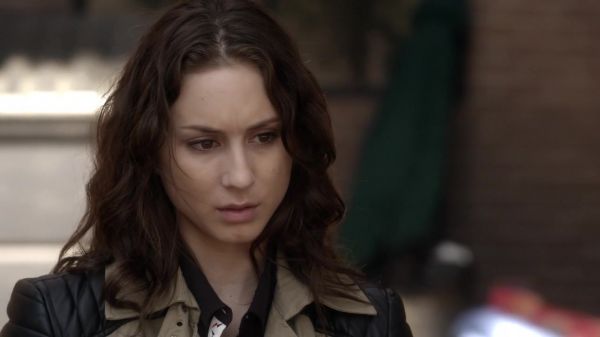 Pretty_Little_Liars_S03E18_BluRay_Rip_720p_Dual_Audio_WWW_TORRENTDOSFILMES_COM_1918.jpg